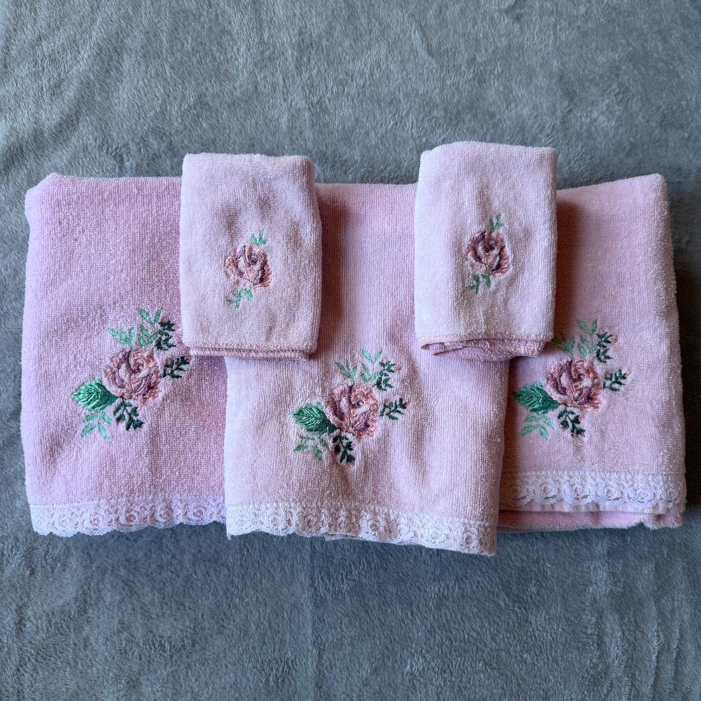Vtg R.A. Briggs 3 Pink Floral Rose Embroidered Lace Trim Towels 2 Washcloths HTF